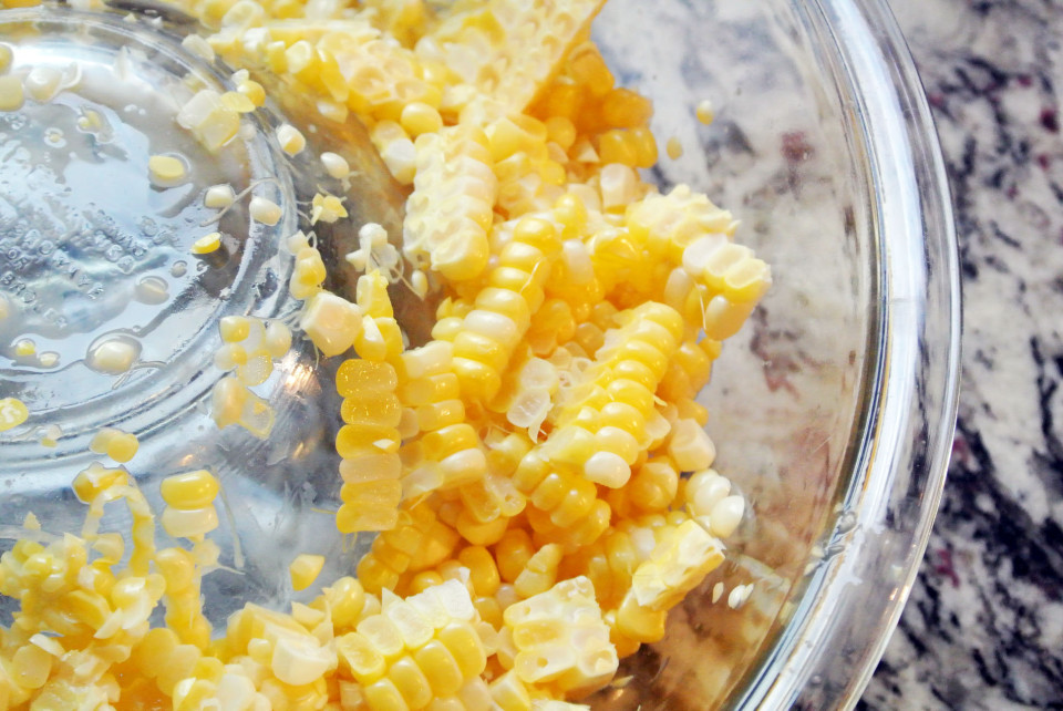 How to DeKernel Corn The Easiest and Least Messy Way Possible